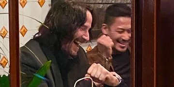 Keanu Reeves geeft Rolex horloges cadeau aan stuntmannen