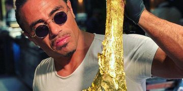 hoeveel kost golden tomahawk steak salt bae restaurant (1)