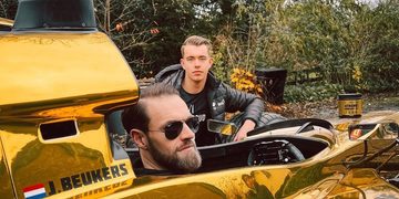 gouden auto racewagen Joel Beukers Richard Verschoor