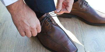 welke schoenen onder pak dragen combineren