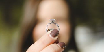 12 punten waar je op moet letten bij kopen verlovingsring