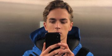 antoon koopt nieuwe auto audi