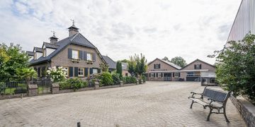 funda woning met garage te koop deurne huis