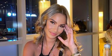 monica-geuze-lingerie-instagram