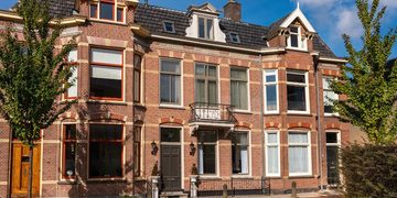 Te koop op Funda: prachtige PIMP-achtige woning in Alkmaar met wijnkelder