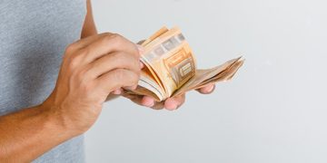 hoe rondkomen met weinig geld goedkoop leven