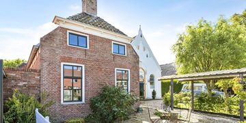 woning met B&B te koop kerk omgebouwd zeerijp funda(1)