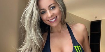 carly baker ring girl ufc instagram