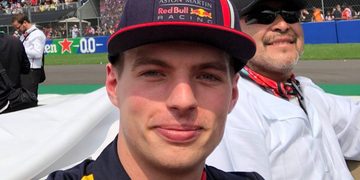 max verstappen best betaalde f1-coureur in 2022 lewis hamilton forbes