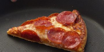 pizza punt opwamrne in pan hoe moet dat