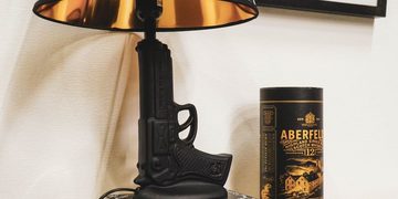Pistool lamp Bol.com