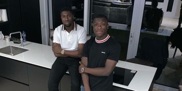 Brian Brobbey investeert