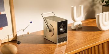 LG CineBeam Q