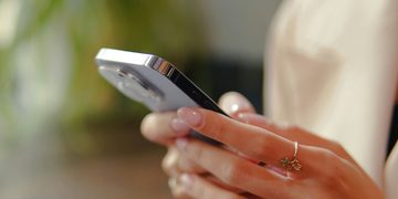 vrouw faalt dating app biografie foutje