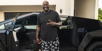 shaquille tesla cybertruck wide