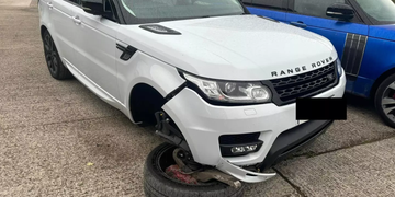 range rover kapot vliegveld