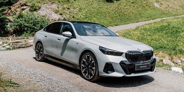 BMW i5