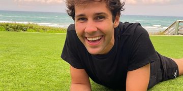 David Dobrik gespierd