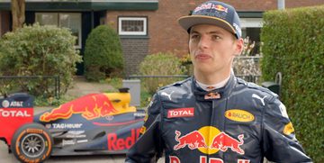hoeveel verdient Max Verstappen aan sponsoren Jumbo G-star