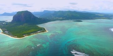 mauritius onderwater waterval