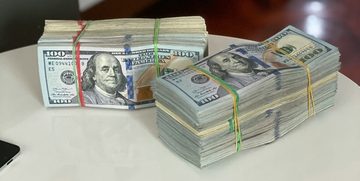 man wint loterij gestolen geld van vriendin