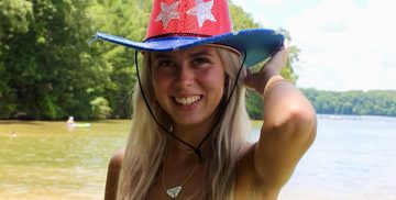 Haliey Welch instagram hawk tuah meisje