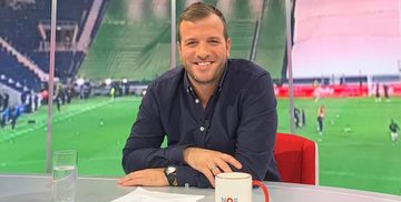 nieuwe auto rafael van der vaart