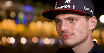 waarom max verstappen startnummer 33