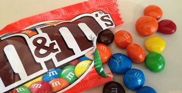 waar staat M&M voor