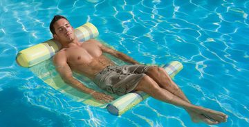 waterhangmat action