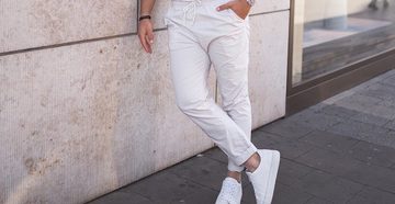 welk schoenen draag je onder pantalon