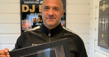 DJ Paul Elstak koopt nieuwe auto
