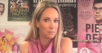 Wist je dat? H&eacute;l&egrave;ne Hendriks is onderdeel van een drieling, allemaal vrouwen