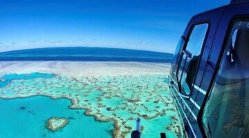 helikopter vliegen man man