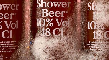 shower beer bier douche man man