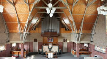 wonen in een kerk in oudebildtzijl friesland MAN-MAN
