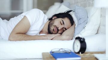 moeite met opstaan MAN MAN