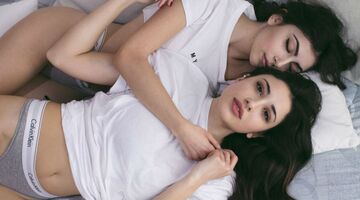 mooie zusjes man man