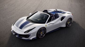 ferrari 488 pista spider cabrio pebble beach MAN MAN