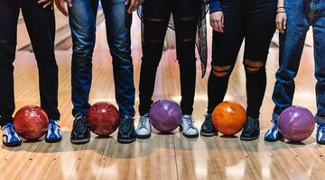 Football Bowling Amsterdam MAN MAN