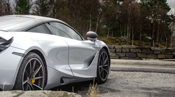 millennials occasions gaspedaal auto MAN MAN