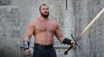 Before en after: bizarre transformatie ''the mountain'' van game of thrones MAN MAN
