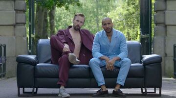 the opposites bij elkaar