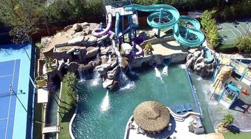 villa met waterpretpark