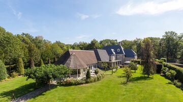 Miljoenen villa's Noiswijk