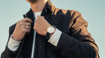 Welke materialen van sieraden verkleuren wel en welke niet?