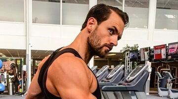 Joel Beukers gespierd