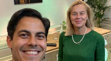 Salaris Sigrid Kaag partijleider D66