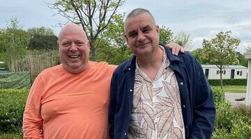 Peter Gillis koopt luxe camper