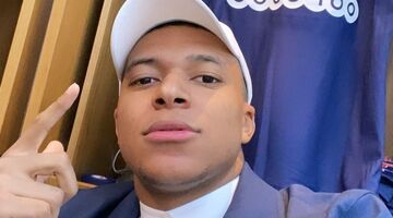 luxe horloge Kylian Mbappé